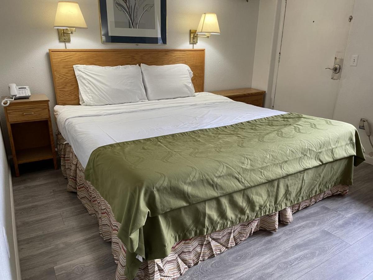 Rodeway Inn & Suites Omak - Okanogan Dış mekan fotoğraf
