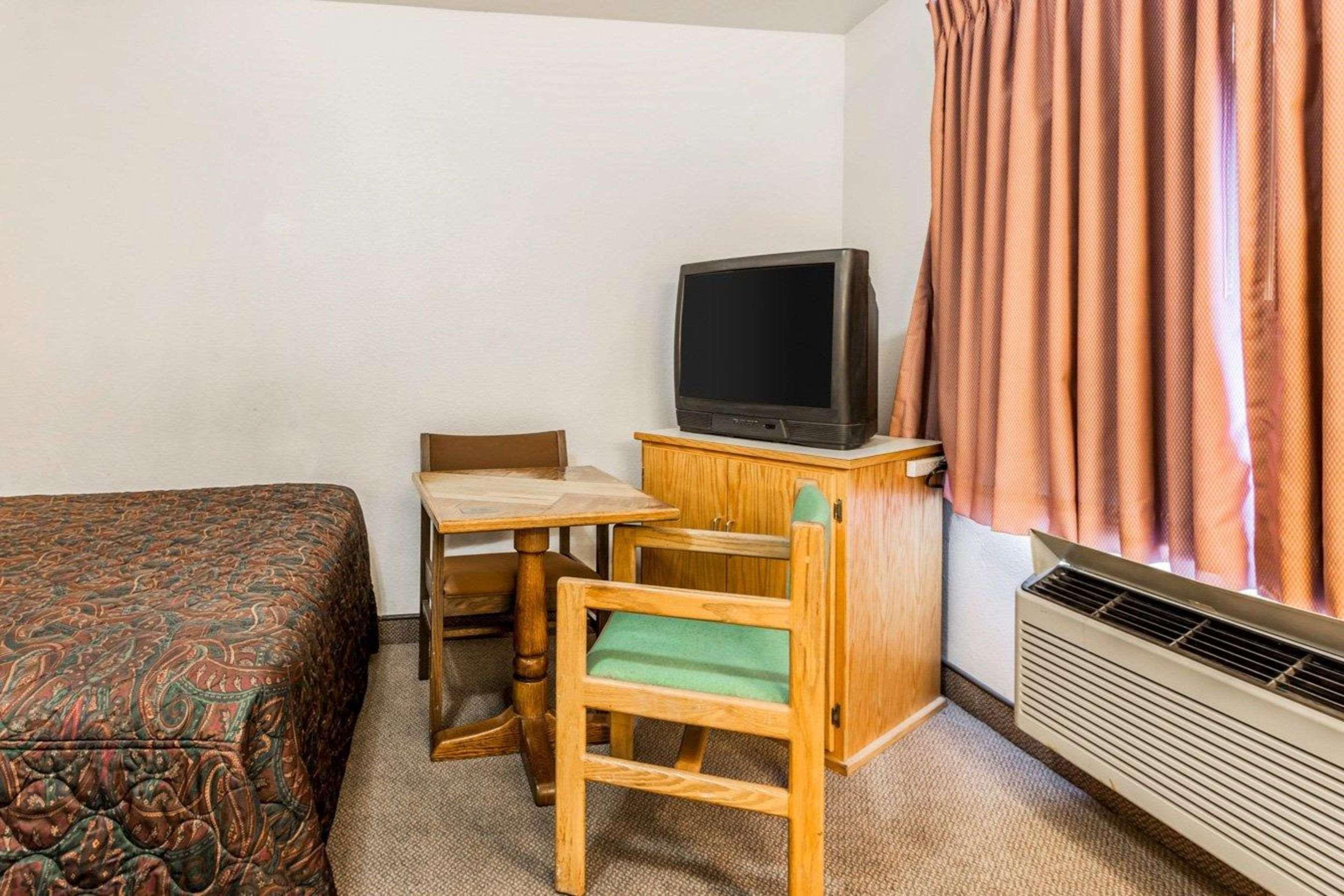 Rodeway Inn & Suites Omak - Okanogan Dış mekan fotoğraf