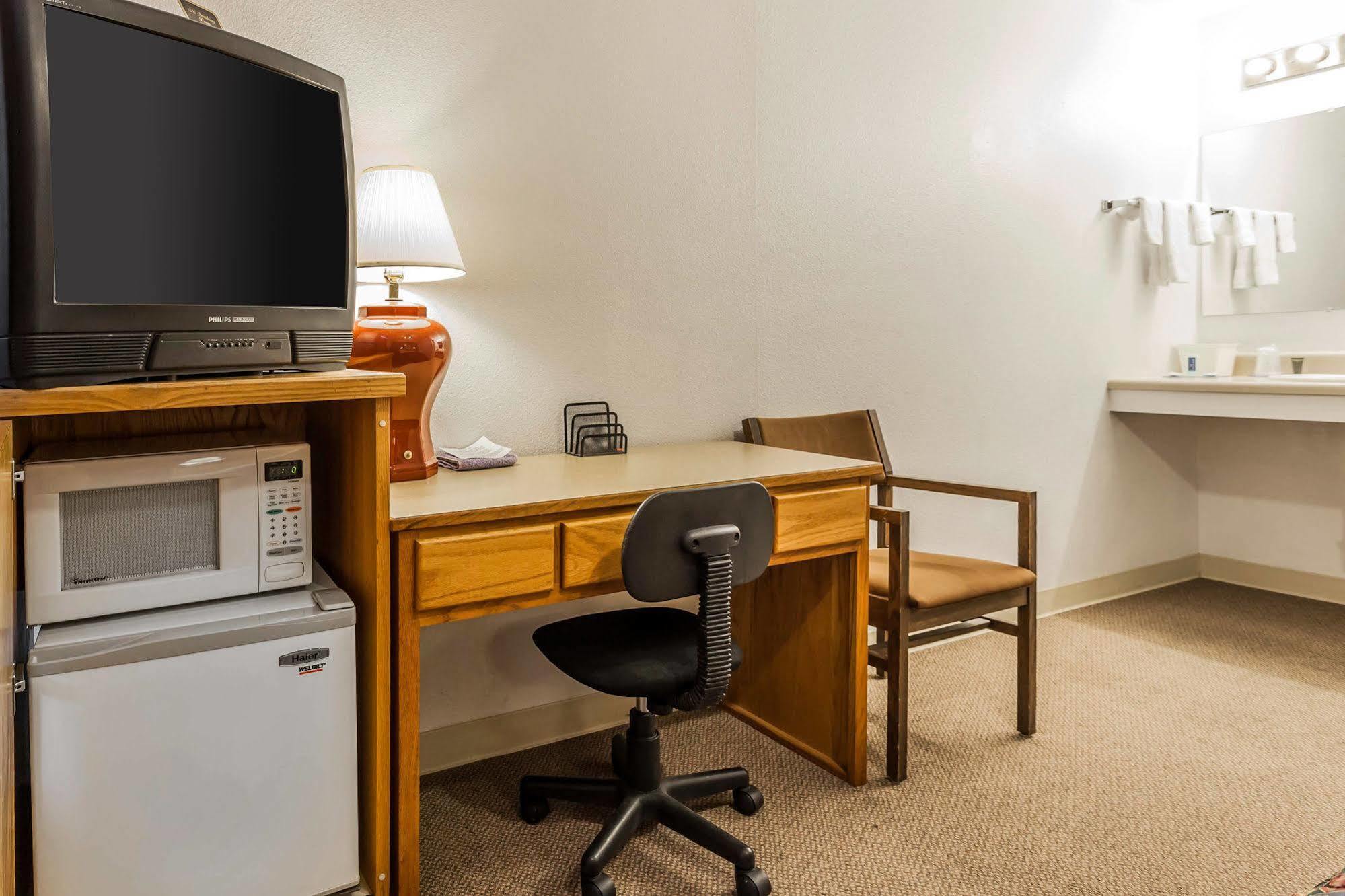 Rodeway Inn & Suites Omak - Okanogan Dış mekan fotoğraf